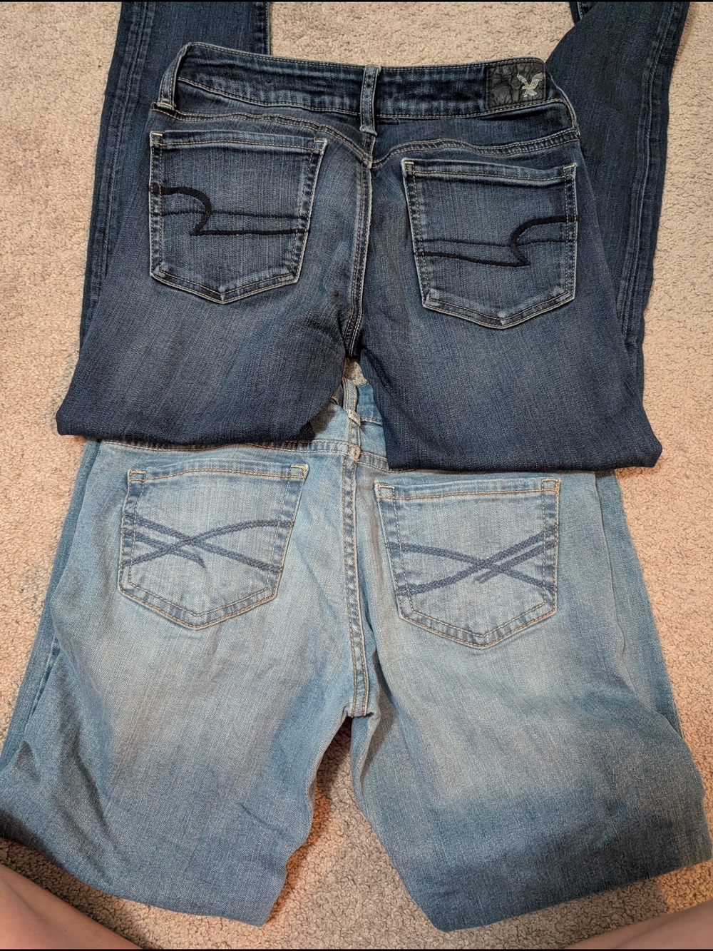 American Eagle And Aeropostale Skinny Jeans Duo - Light & Dark Wash, Both 4short - Picture 2 of 4